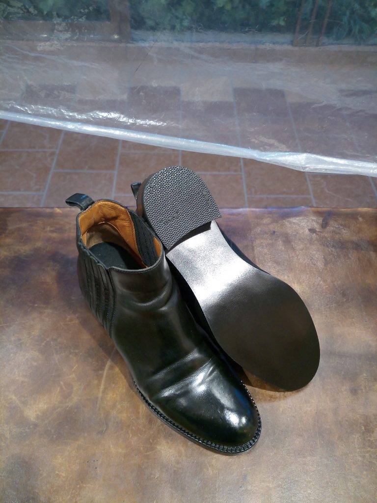 靴修理　SARTORE　ハーフブーツ　レザーオールソール