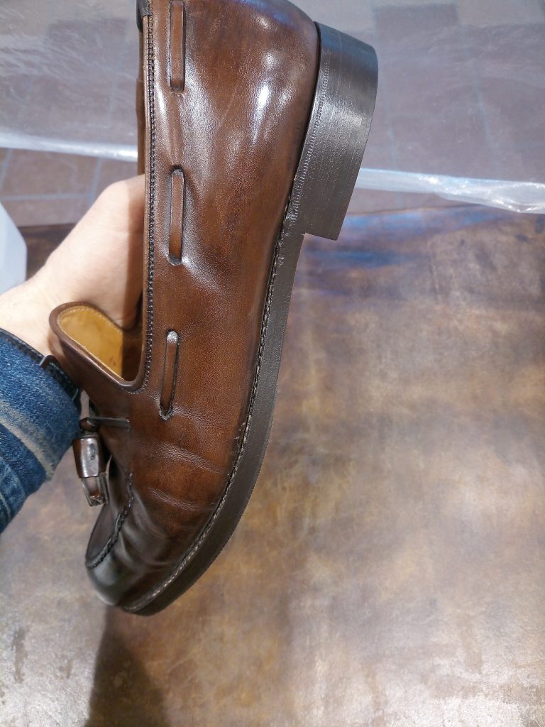 靴修理　crocket&jones（クロケットジョーンズ）オールソール+ハーフソール