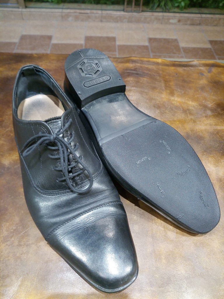 紳士靴修理　カカトゴム　ハーフソール