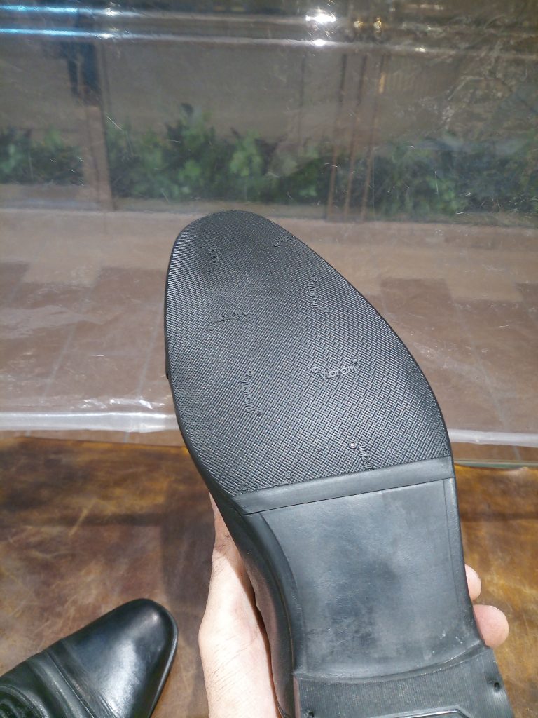 紳士靴修理　カカトゴム　ハーフソール