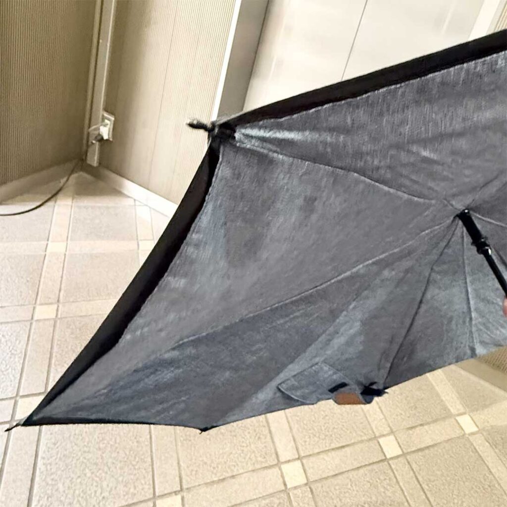 逆さ傘の骨交換修理